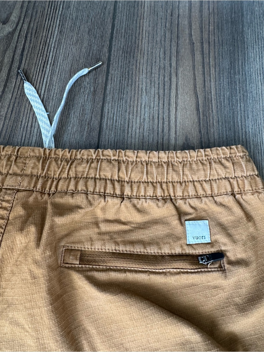Vuori Cropped Drawstring Ankle Pants in Dark Khaki - Picture 8 of 11